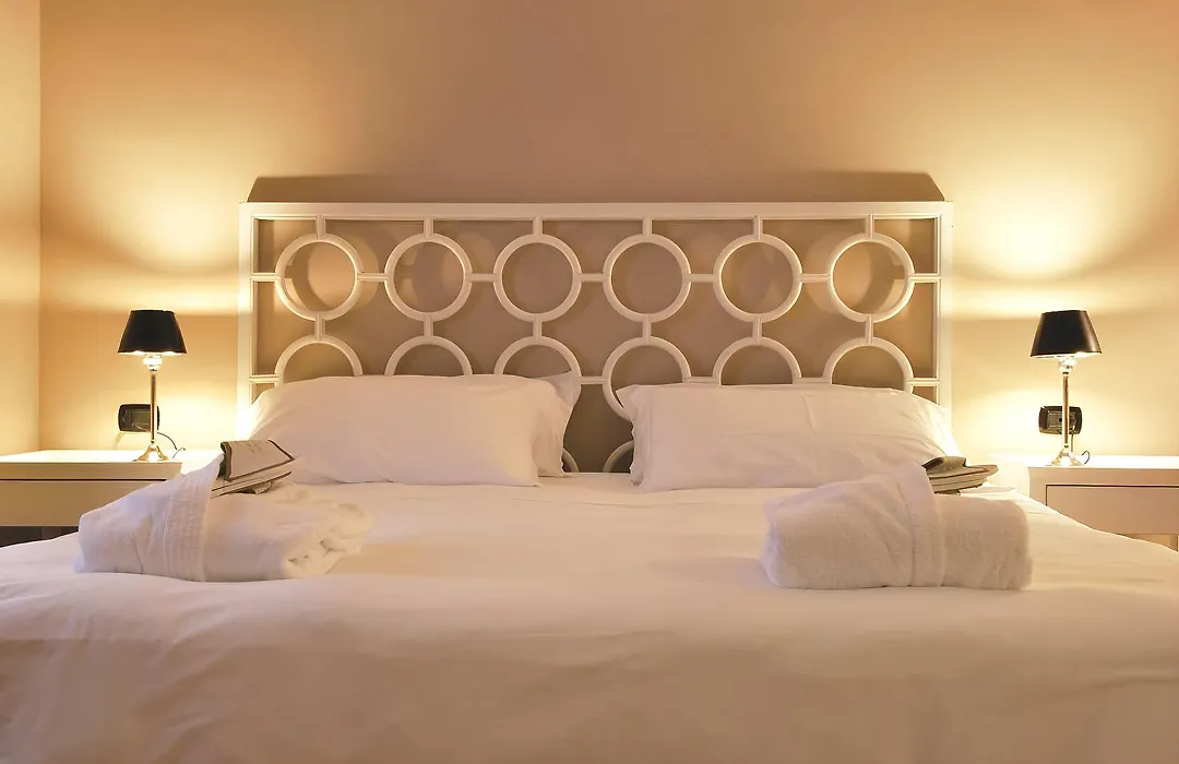 Ambasciatori Place Hotel-1